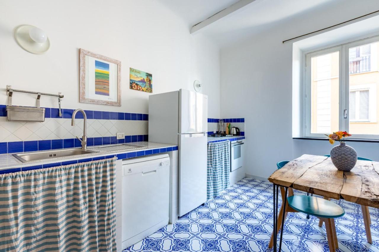 Porta Ticinese Colorful Apartment! Мілан Екстер'єр фото