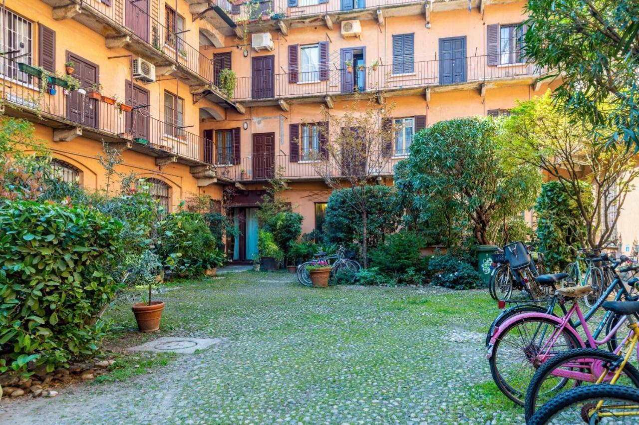 Porta Ticinese Colorful Apartment! Мілан Екстер'єр фото